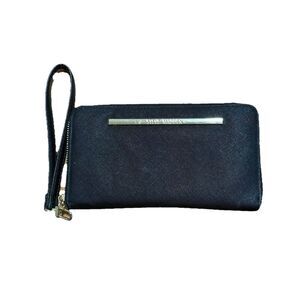 Steve Madden black zip around wallet w/ card slots & zip pocket inside